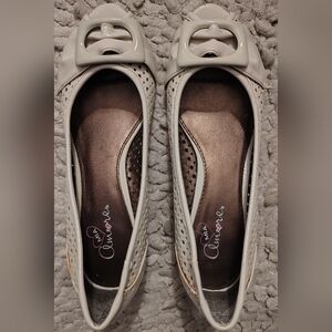 Women's Flats